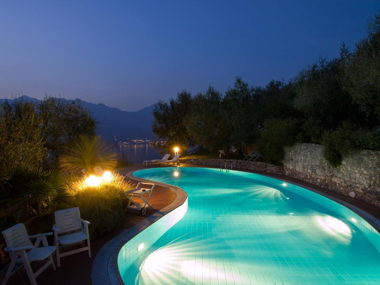 Hotel Bellavista Мальчезине Экстерьер фото
